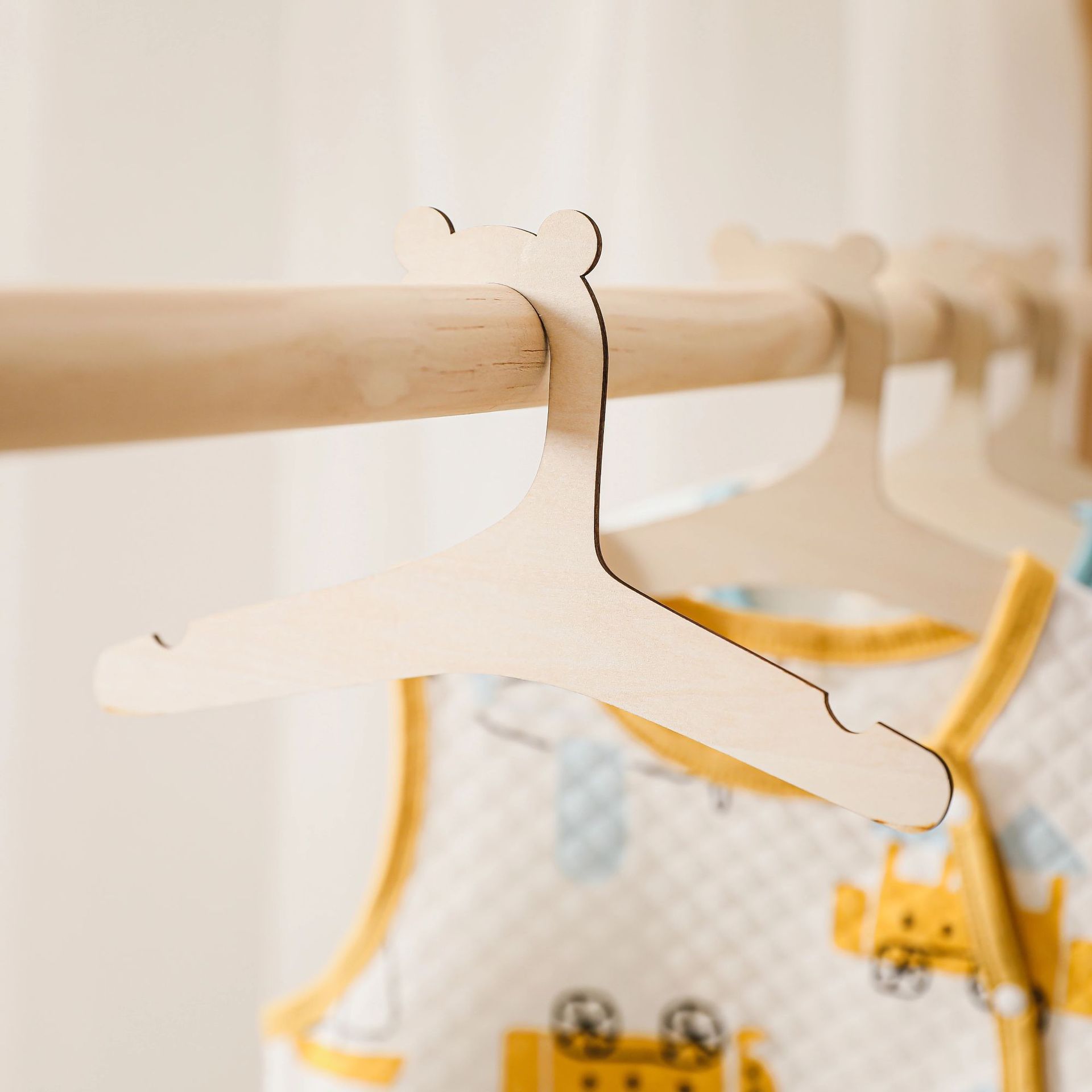 5/10 szt. Drewniane wieszaki d – Baby Clothing Hanging Rack recenzja i cena